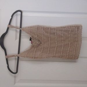 Women's Tan Top. 🥰